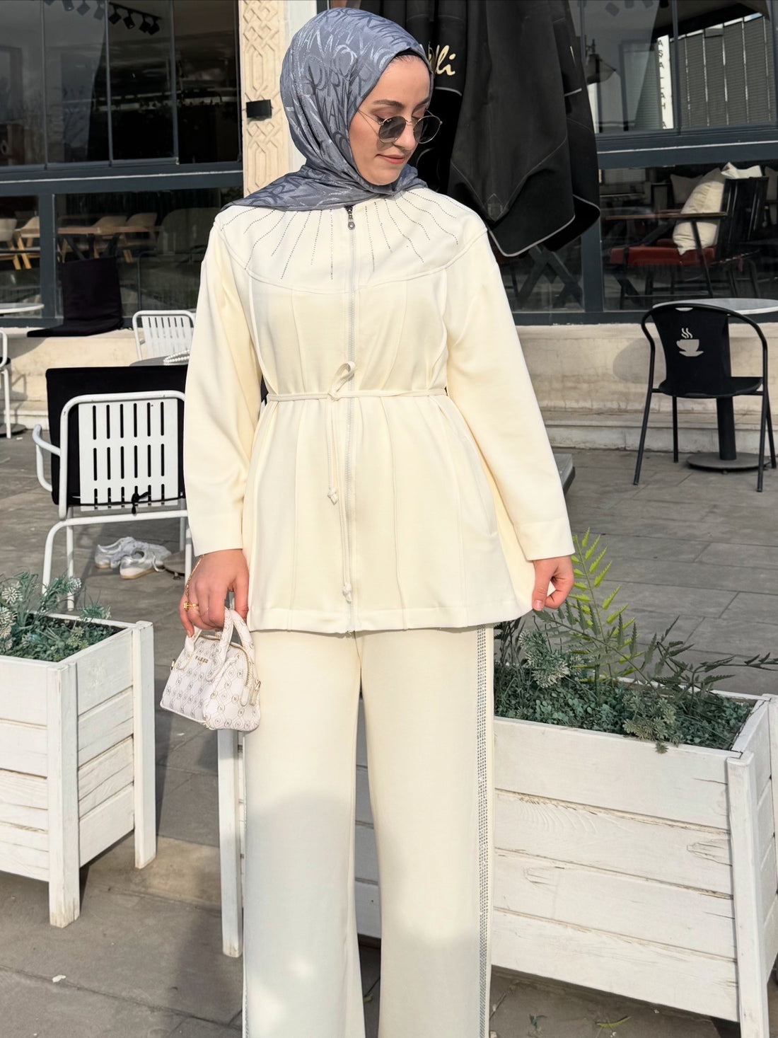 Oysho taşlı takım