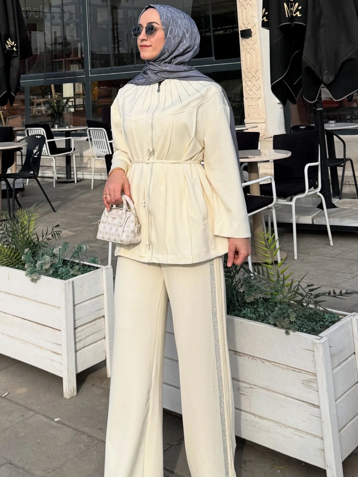 Oysho taşlı takım